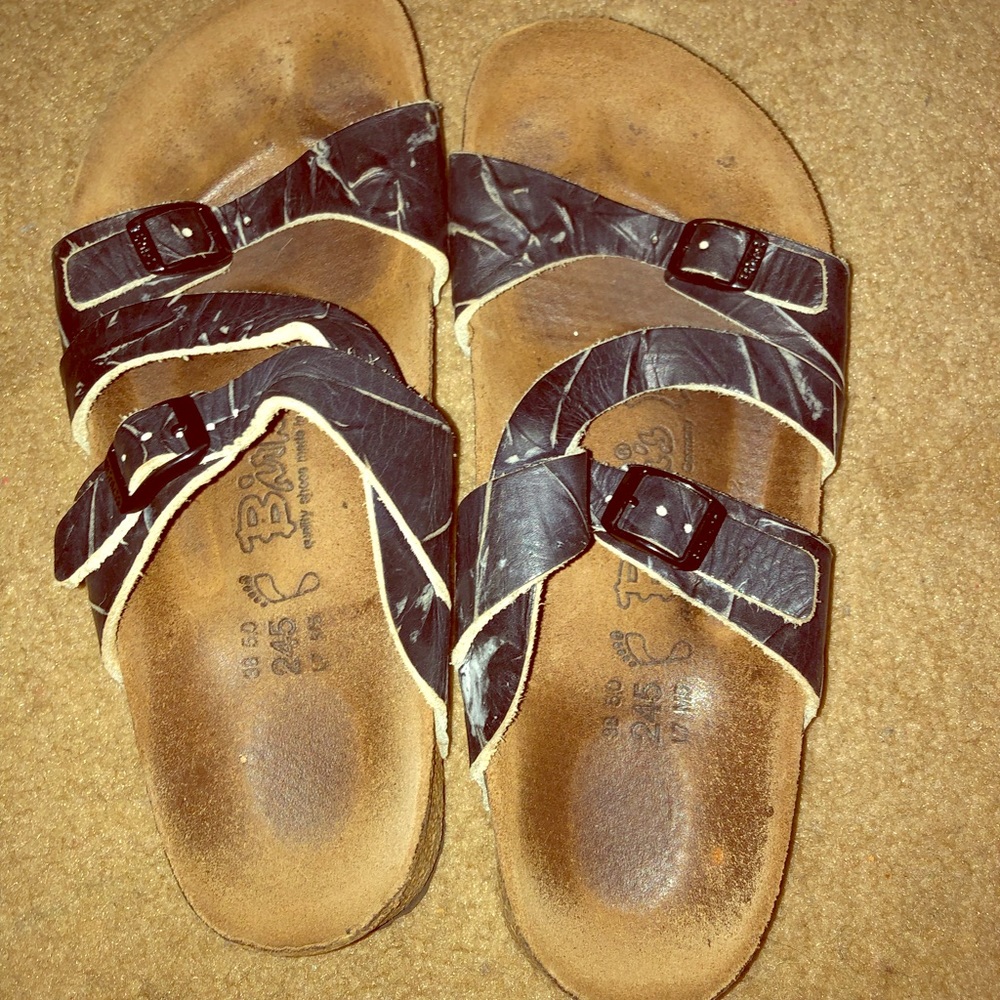 Navy triple strap Birkenstock sandals size W8